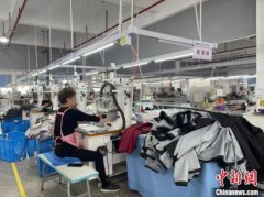 <b>正在保守冲锋衣订单曾经排到了月份</b>